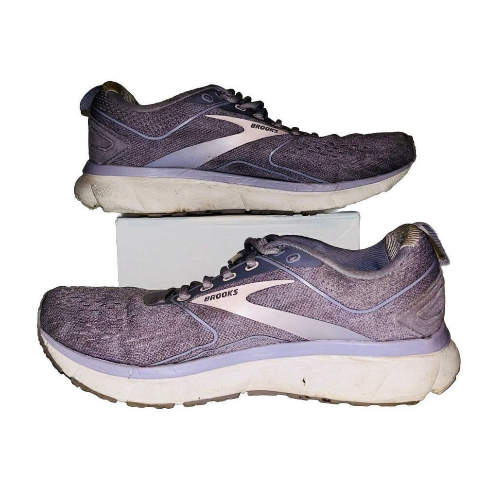 Brooks‎ Transmit 3 Running Sneakers, Women's Size 8M, Purple